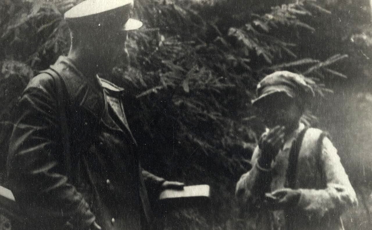 Фото повстанця "Степ" з хлопчиком