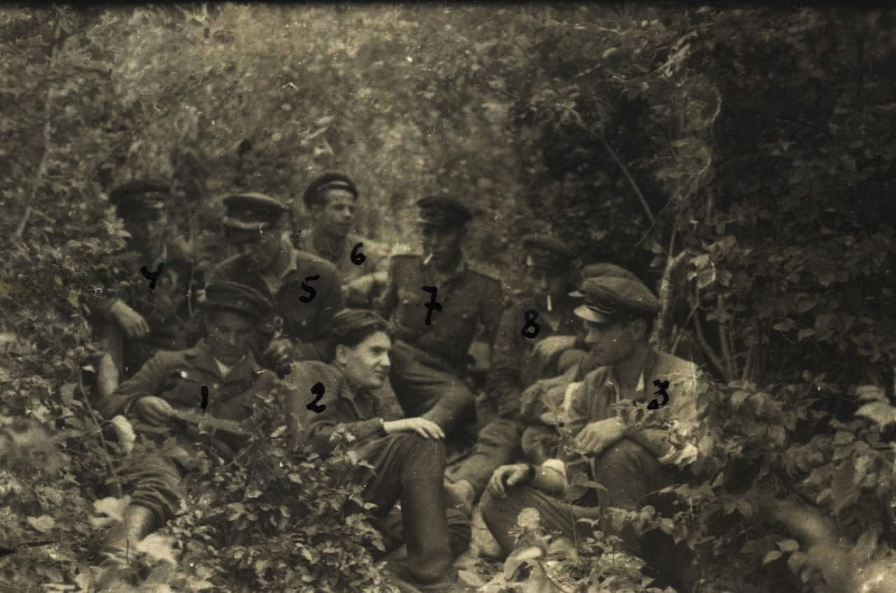 Фото групи повстанців