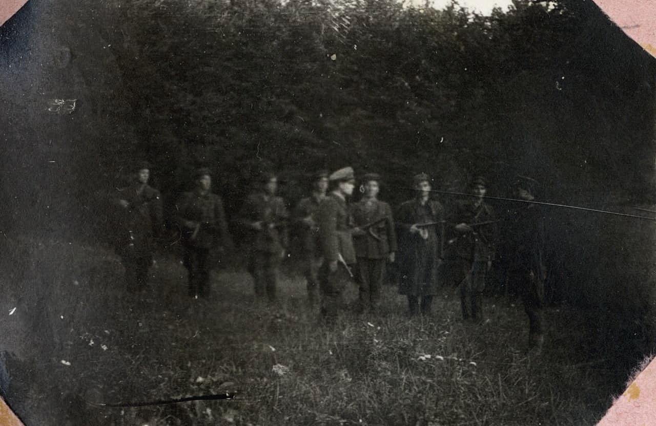 Група постанців