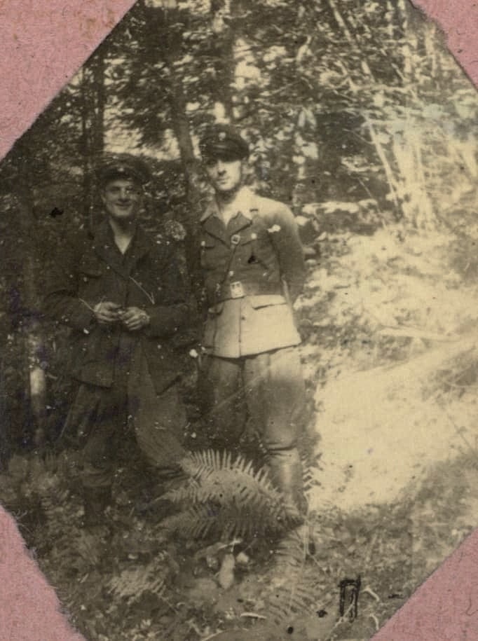 Фото невідомих повстанців